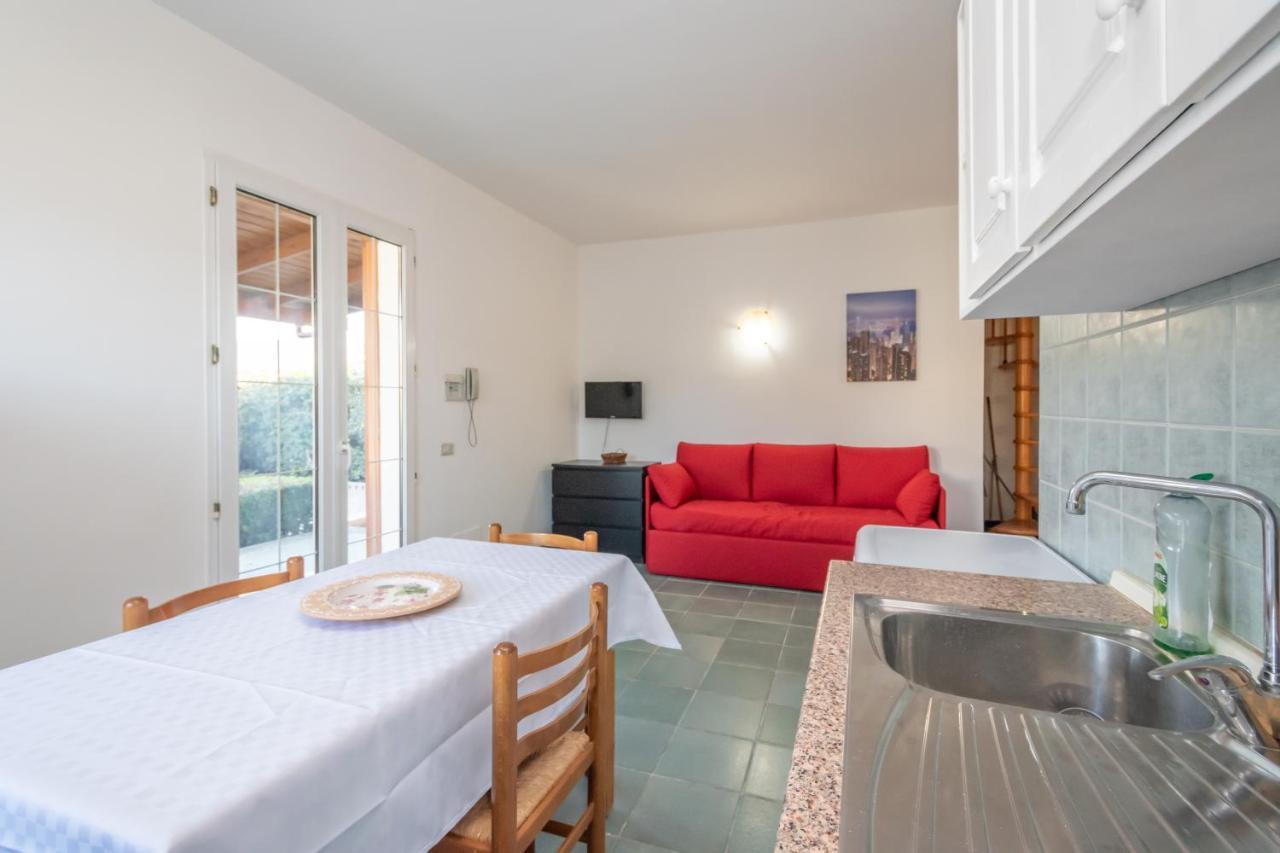 Villa Cicas Sul Mare Campofelice Di Roccella Bagian luar foto