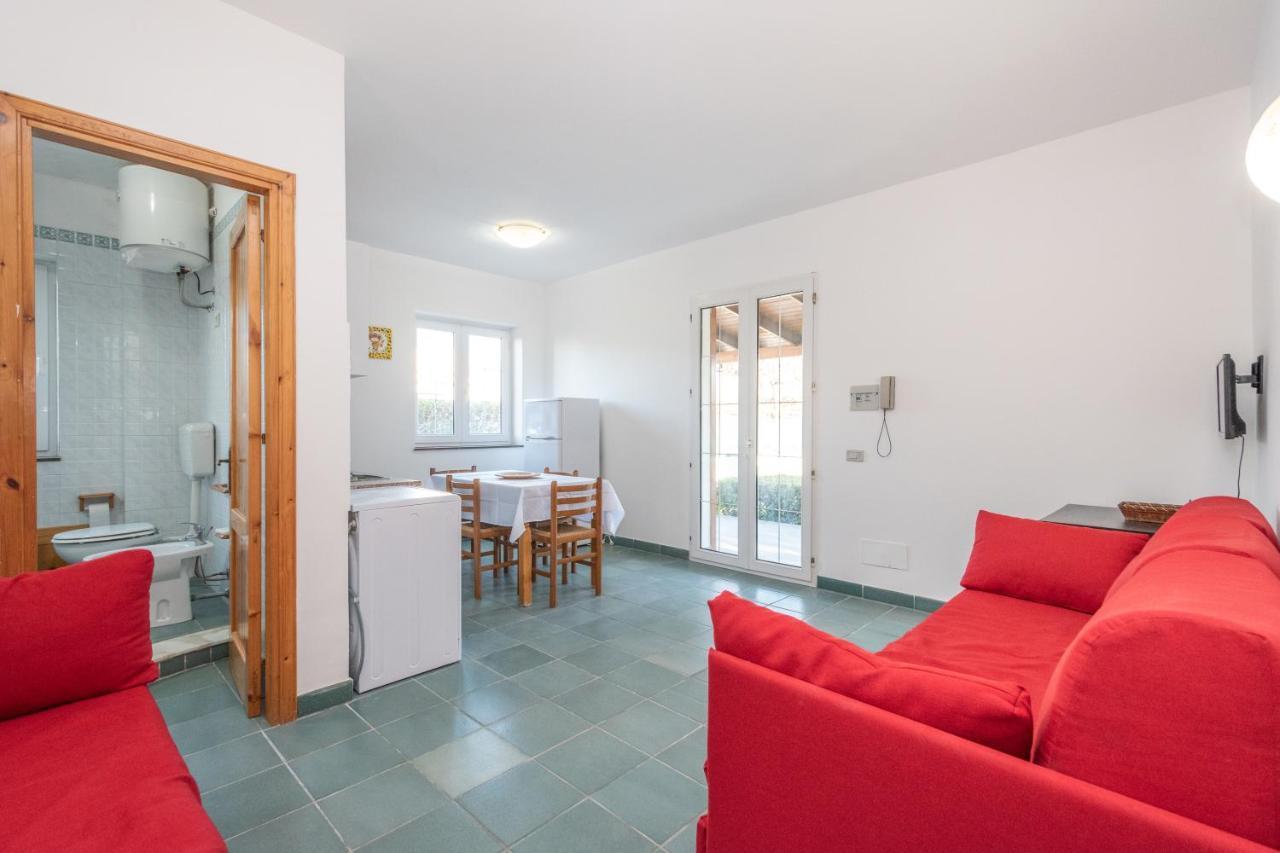 Villa Cicas Sul Mare Campofelice Di Roccella Bagian luar foto