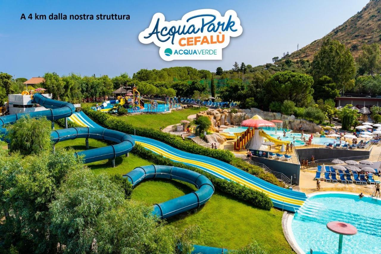 Villa Cicas Sul Mare Campofelice Di Roccella Bagian luar foto