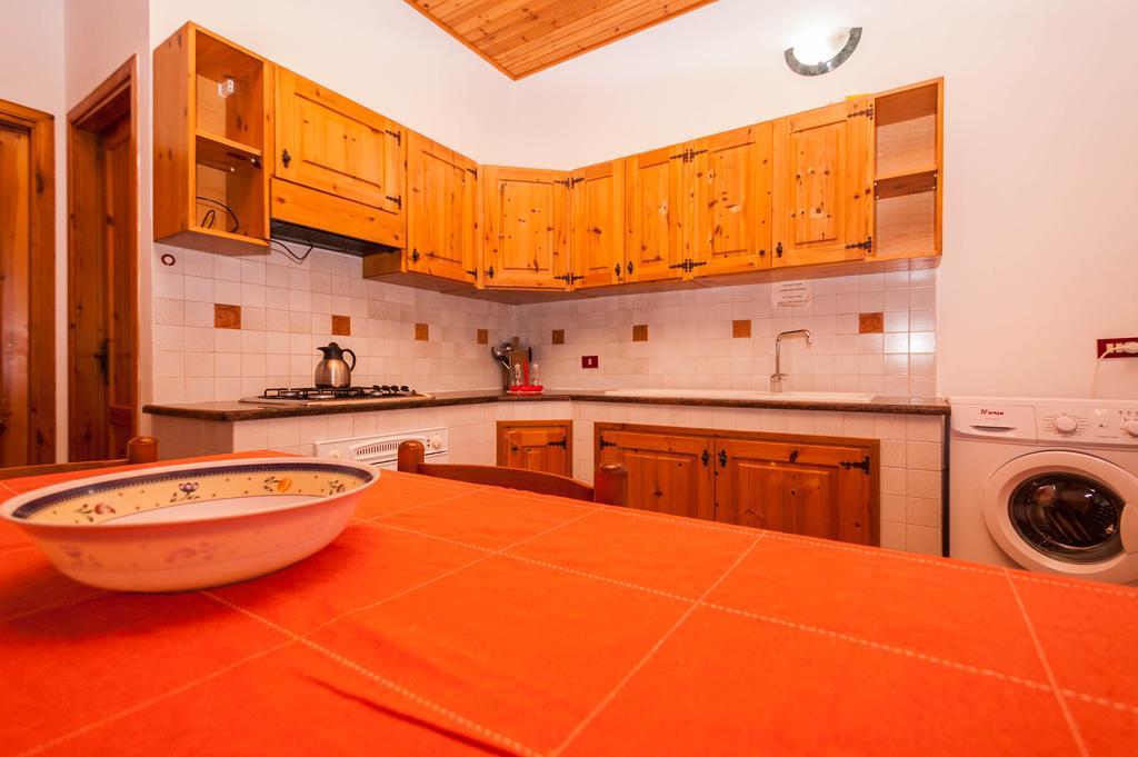 Villa Cicas Sul Mare Campofelice Di Roccella Bagian luar foto